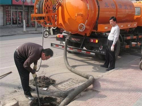 阿拉尔清掏化粪池，健康生活从这里开始